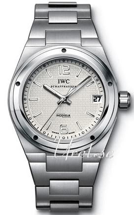 iwc-ingenieur-4515_01_LRG.jpg