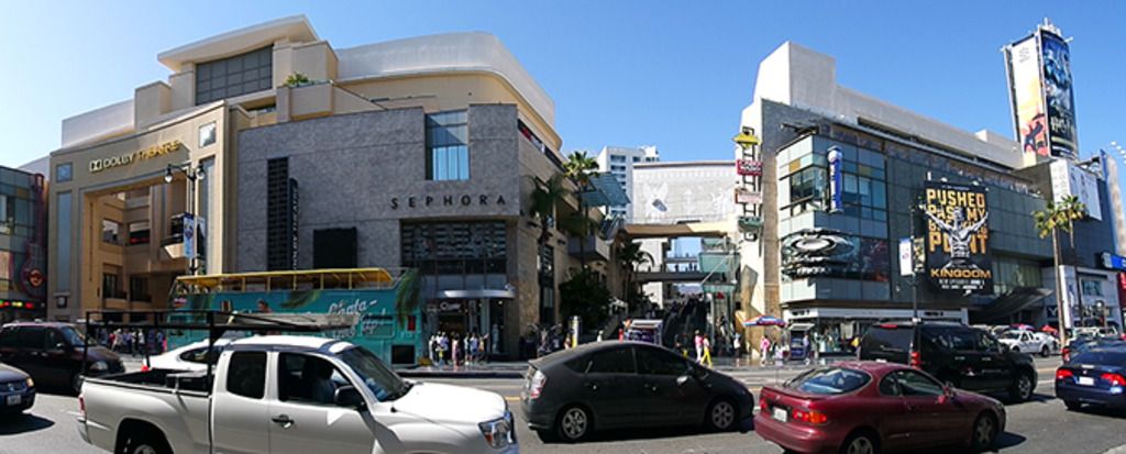 photo walkoffame.jpg